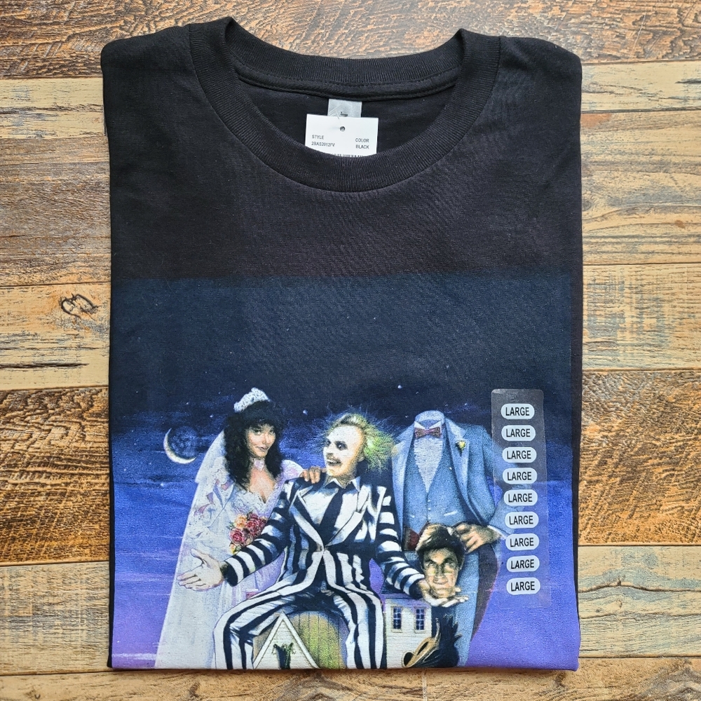 Beetlejuice Movie Poster T-ShirtSize Large NWT